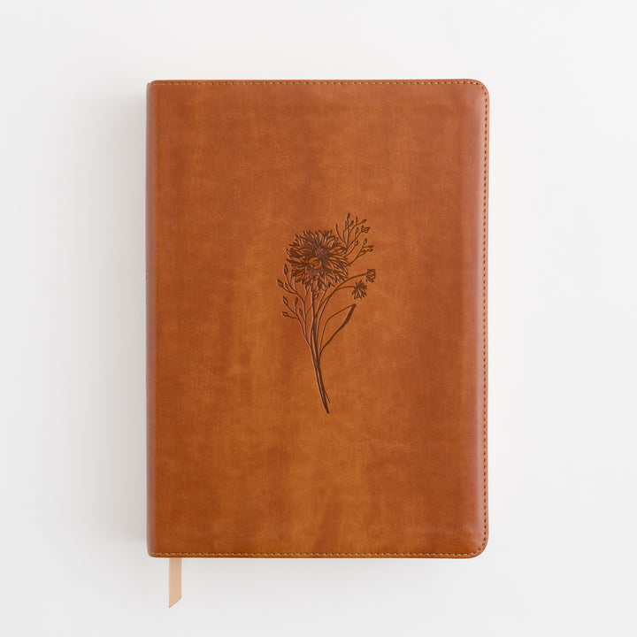 ESV Large Print Journaling Bible: Sierra Theme