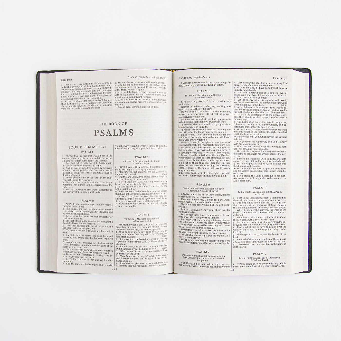 KJV Holy Bible - Gift and Award - Red Letter - Leather Look - Black