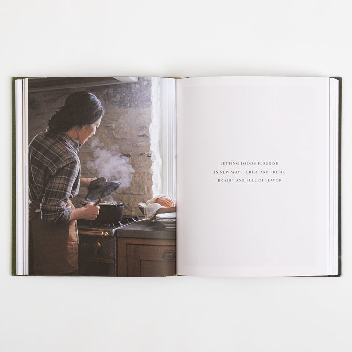 Magnolia Table, Volume 3 - A Collection of Recipes for Gathering - Joanna Gaines