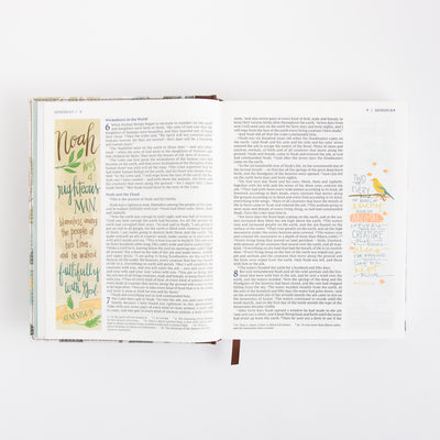 NIV Beautiful Word Bible for Women - Peel Stick Bible Tabs - Red Letter - Comfort Print