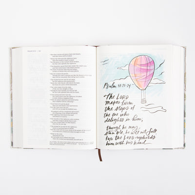 NIV Beautiful Word Bible for Women - Peel Stick Bible Tabs - Red Letter - Comfort Print