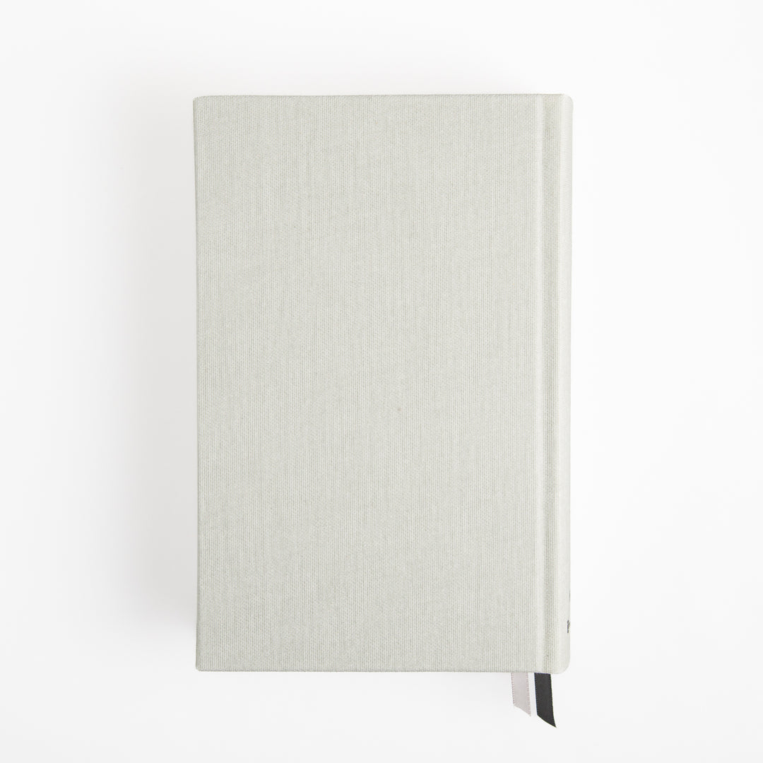 NIV Lectio Bible - A simple ancient way to read the library of Scripture - Cloth over board - Lunar White