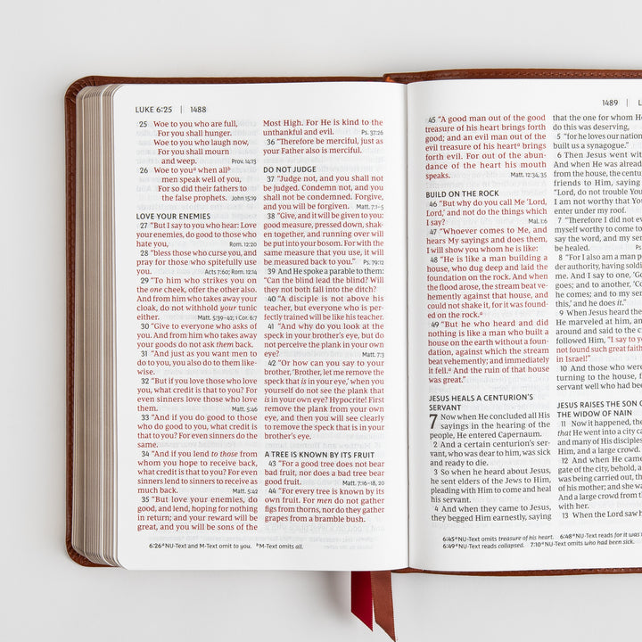 NKJV End-of-Verse Reference Bible - Personal Size Large Print - Leathersoft - Brown