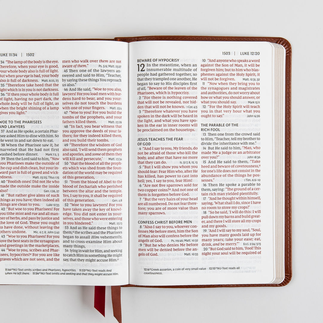 NKJV End-of-Verse Reference Bible - Personal Size Large Print - Leathersoft - Brown