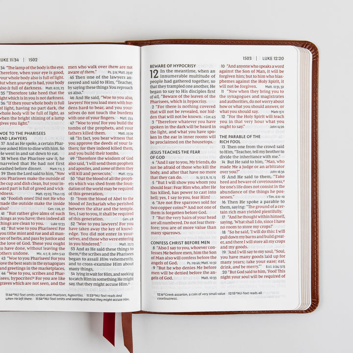 NKJV End-of-Verse Reference Bible - Personal Size Large Print - Leathersoft - Brown