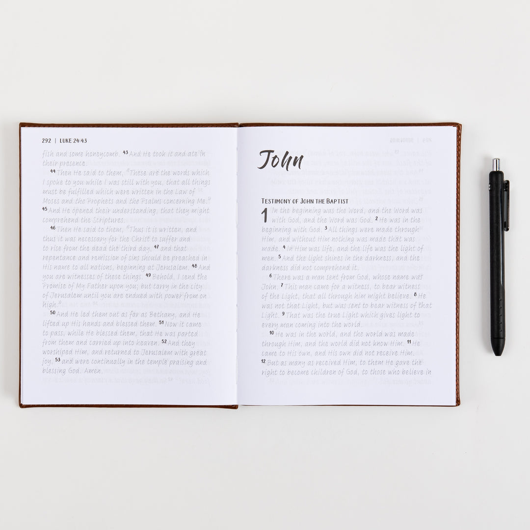 NKJV New Testament, Tracing Edition - Brown Leather-Look over Board