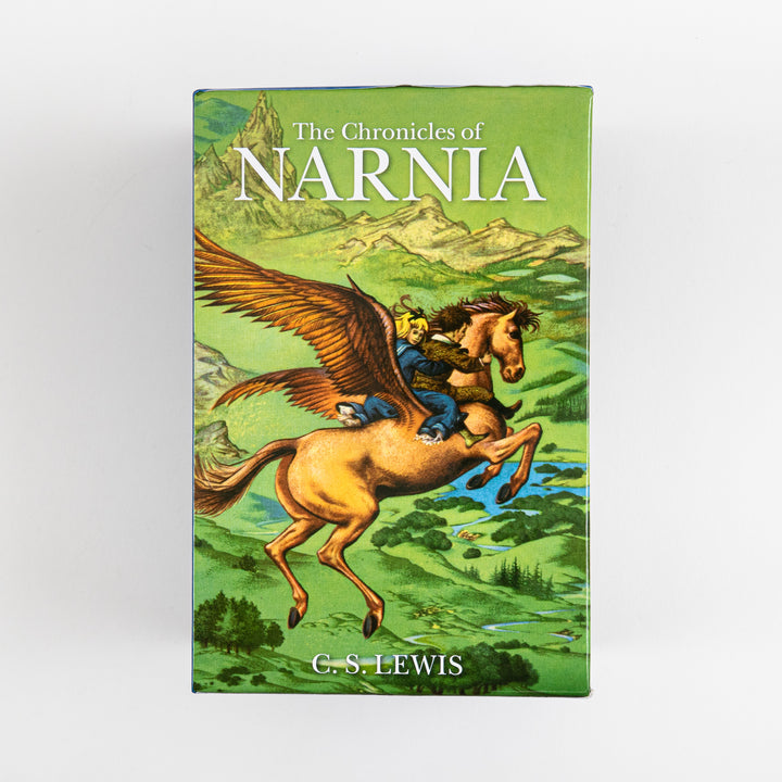 Straight-on view of the Chronicles of Narnia full-color paperback box set&