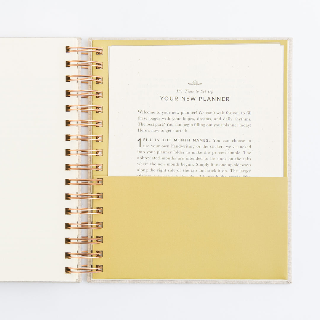 12-Month Undated Planner: Magnolia Springs Design, Spiral